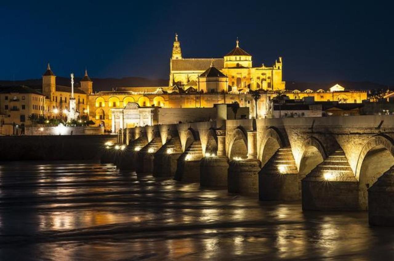 Apartamento La Muralla De San Lorenzo Cordoba Luaran gambar
