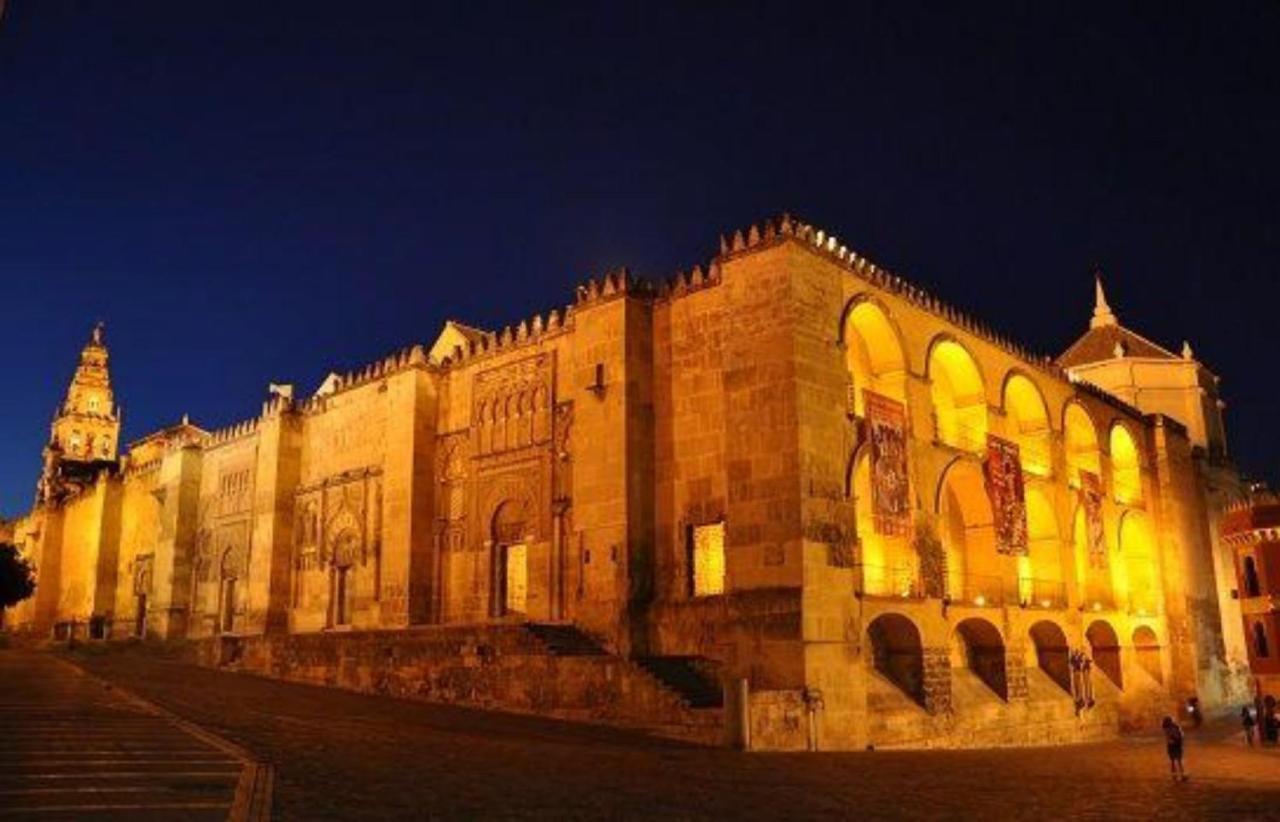 Apartamento La Muralla De San Lorenzo Cordoba Luaran gambar