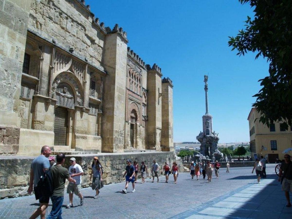 Apartamento La Muralla De San Lorenzo Cordoba Luaran gambar